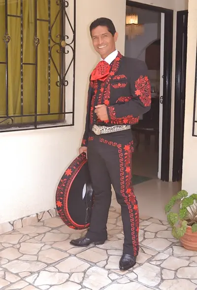 Serenata a domicilio con mariachis en Cali